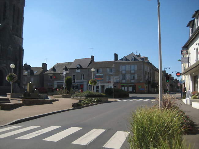 Centre-ville de Liffré (rue de Fougères) - Liffré (35340) - Ille-et-Vilaine